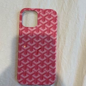 Goyard dupe case (iPhone 12)